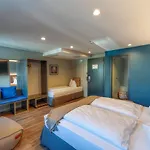 The Hey Otel 4*