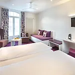 The Hey Otel
