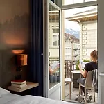 The Hey Otel 4*