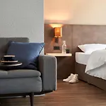 The Hey Otel 4*